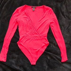 Forever 21 red deep v bodysuit sz M